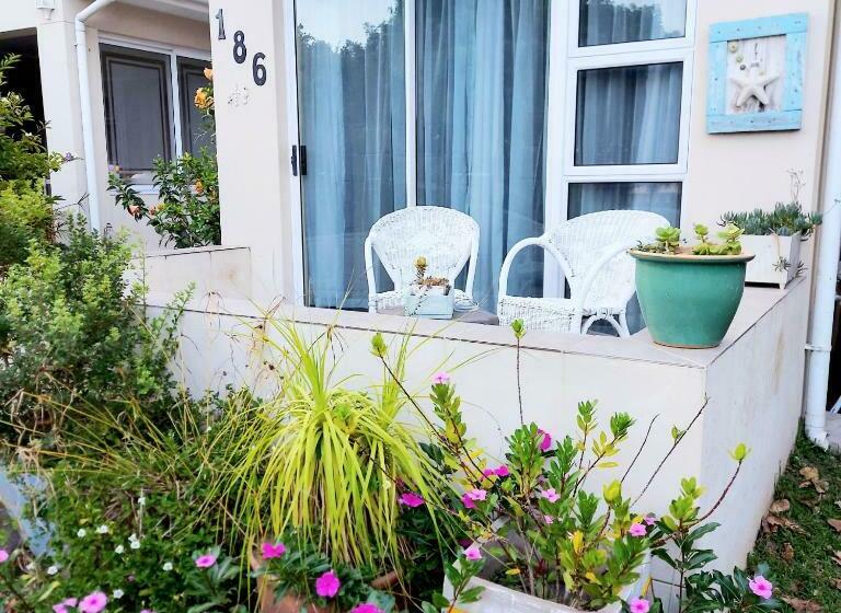 Номер Стандарт, The Coelacanth Guest House And Beach Thyme Self Catering