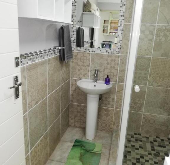 Люкс Вид на Море, The Coelacanth Guest House And Beach Thyme Self Catering