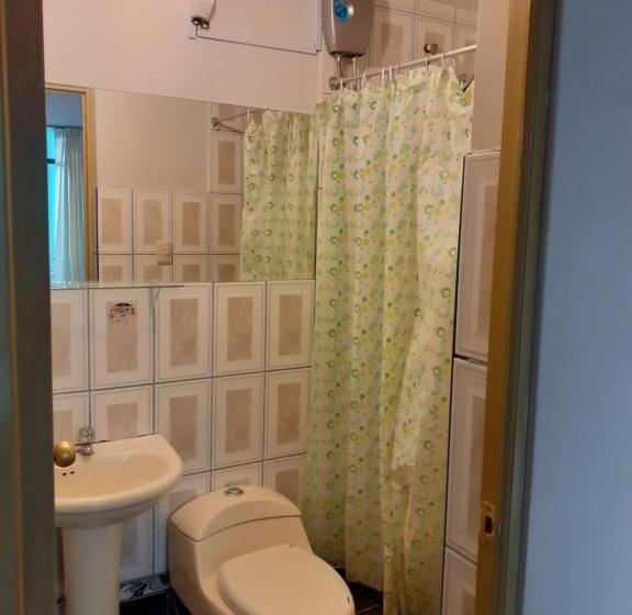 חדר סטנדרט לשלושה, Waikycha Hostal