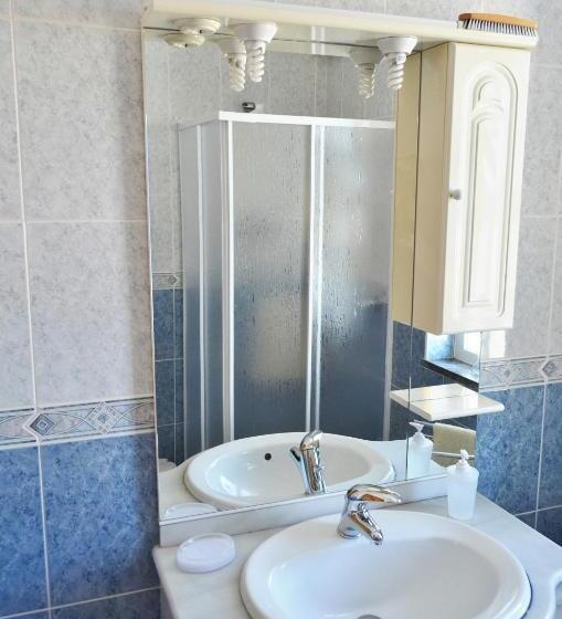 Апартаменты 2 Спальни, Bjb   Alojamentos
