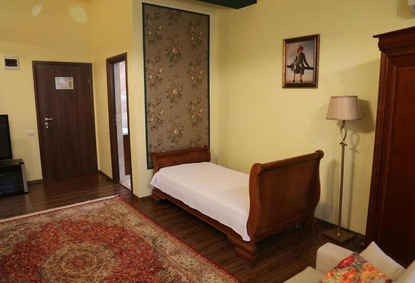 اتاق خانوادگی, Boutique Vila White Duchess