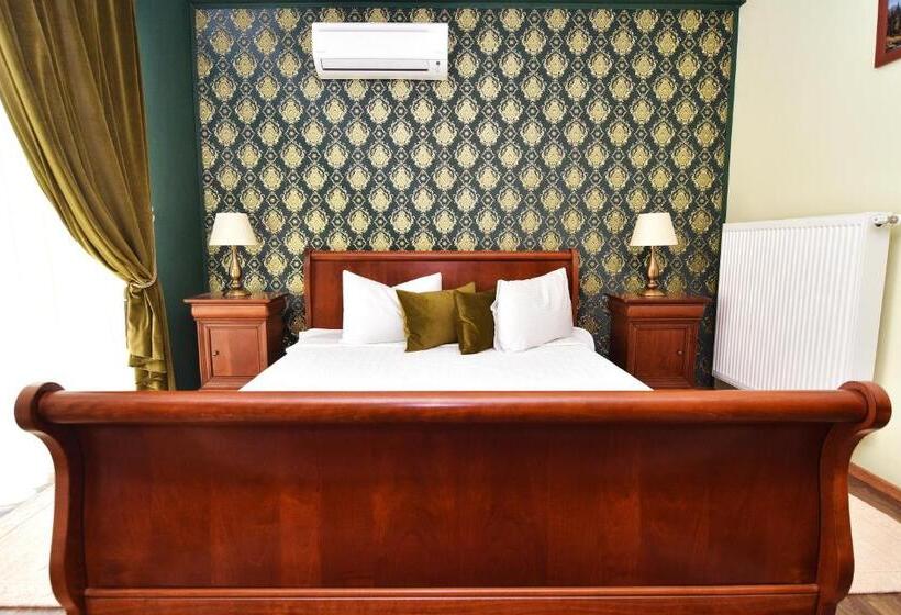 اتاق استاندارد با بالکن و چشم‌انداز دریا, Boutique Vila White Duchess
