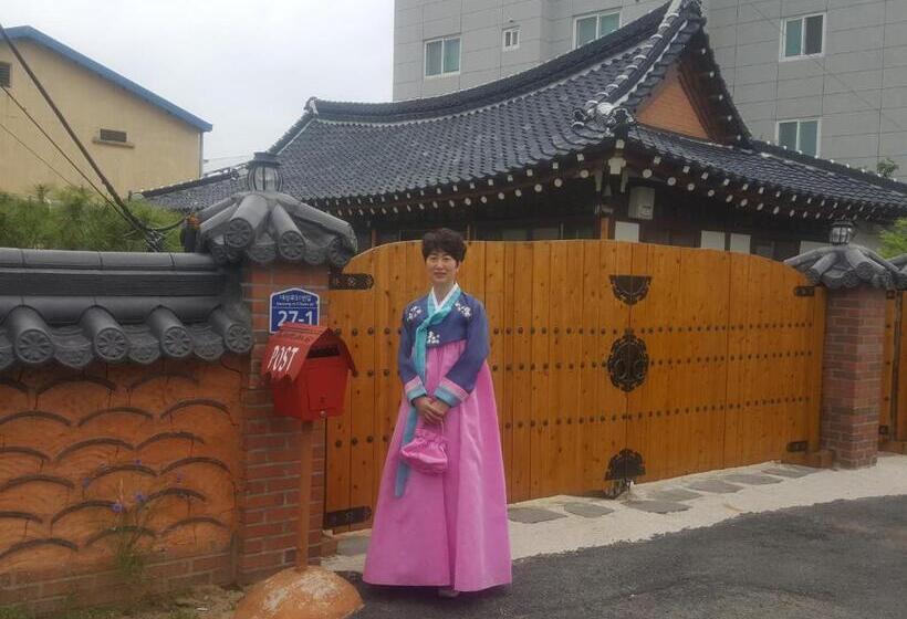 Family Suite, Dasomchae Hanok Stay