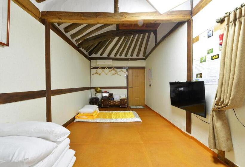 ガーデンビュースタンダードルーム, Dasomchae Hanok Stay