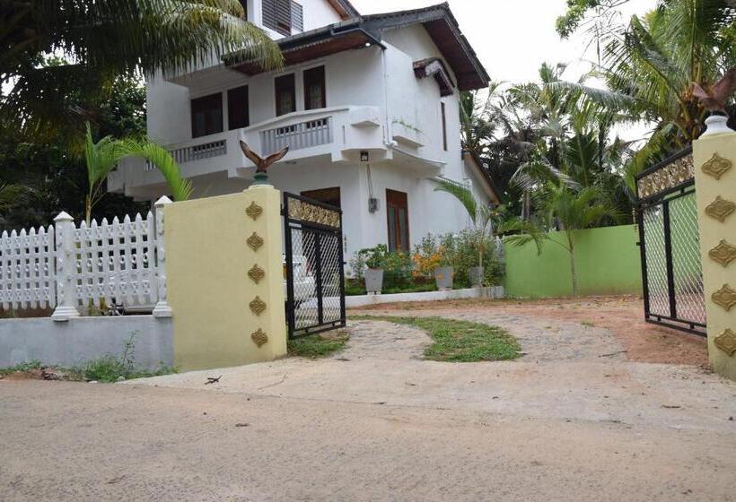 اتاق استاندارد با چشم‌انداز پارک, Matota Family Villa