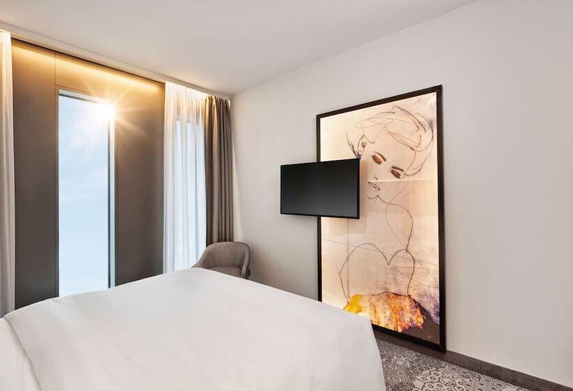 اتاق سوپریور با تخت بزرگ, Hyperion Hotel München