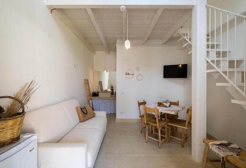Полулюкс Повышенной Комфортности, Masseria Rauccio