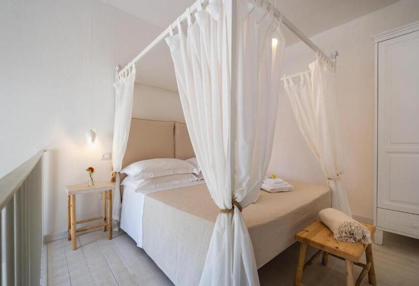 Полулюкс Повышенной Комфортности, Masseria Rauccio