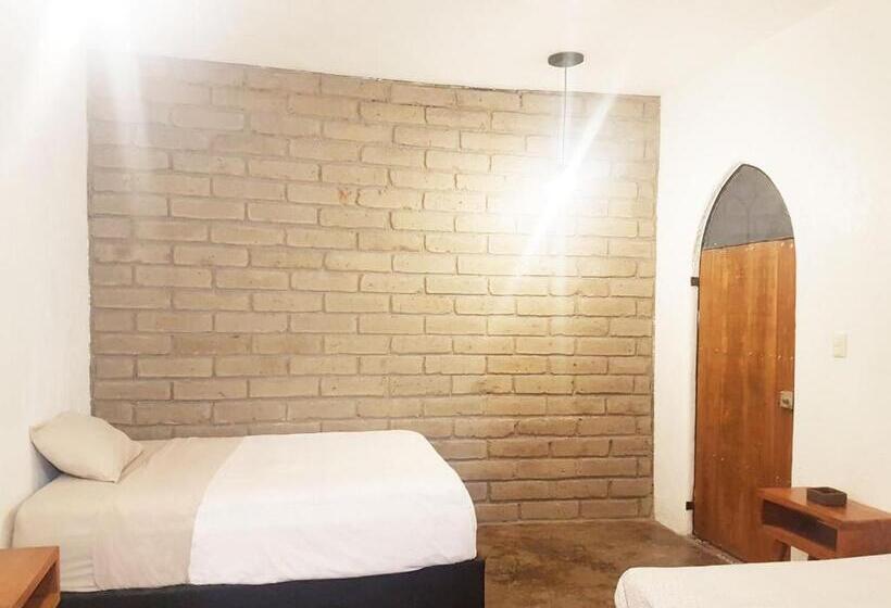 豪华房间, Hoja Santa Posada
