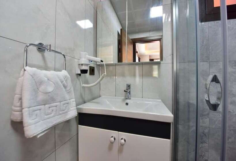 Superior suite mountain view, Vadi̇ Uzungöl
