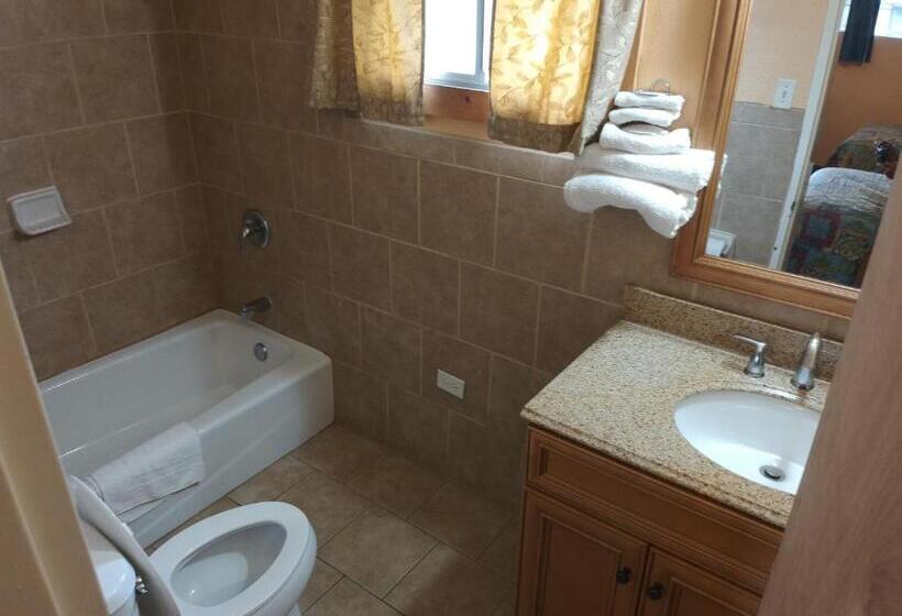 Номер Deluxe Кровать Кинг, Encino Motel