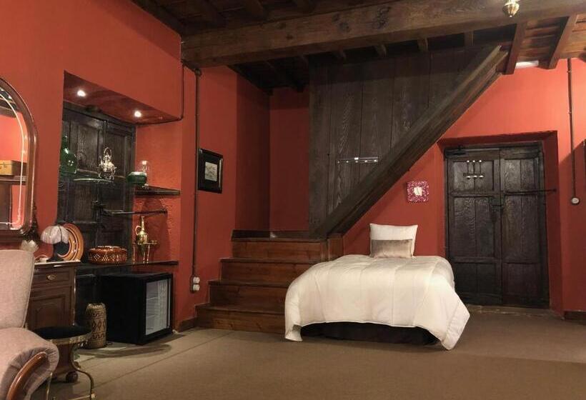 Полулюкс, Pazo De Laia
