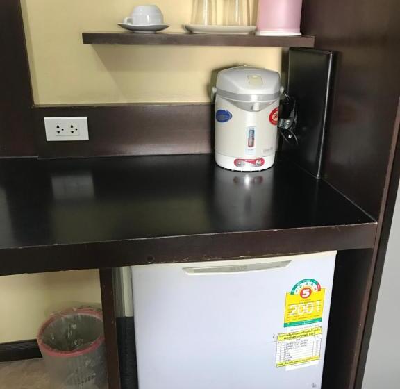 Номер Economy, Khon Kaen Ruenrom