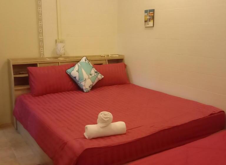Deluxe Suite King Bed, Plaza Huahin