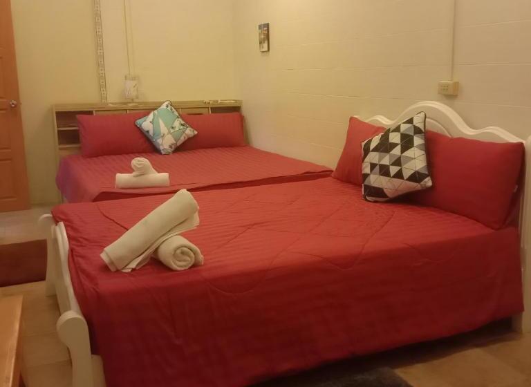 Deluxe Suite King Bed, Plaza Huahin