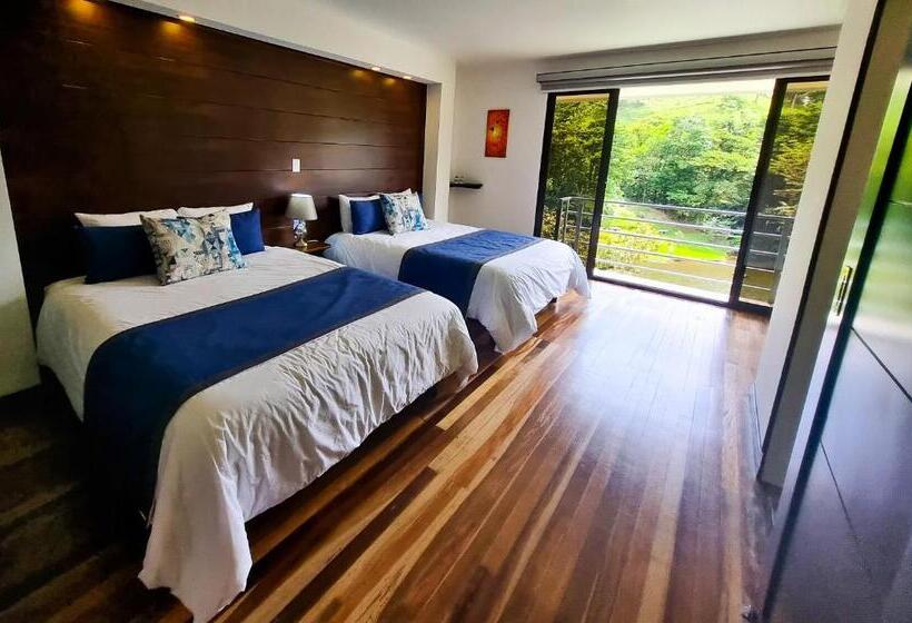 Номер Стандарт с Балконом, Burbi Lake Lodge Monteverde