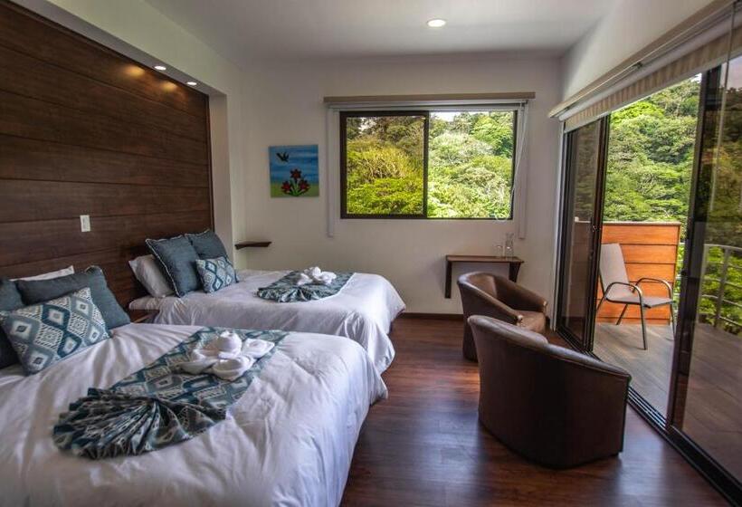 Номер Стандарт Вид на Озеро, Burbi Lake Lodge Monteverde