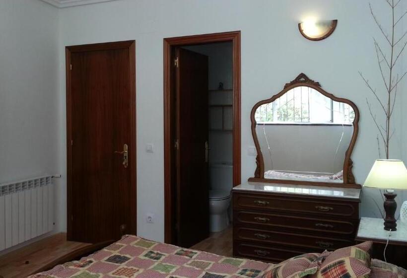 Номер Стандарт, Pension Paulina