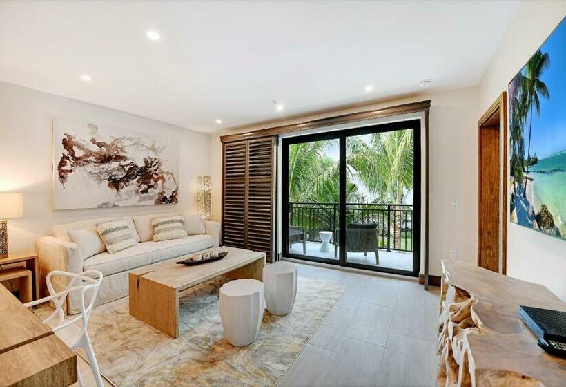 סוויטה נוף לבריכה, Bali Hai Beachfront Resort And Spa
