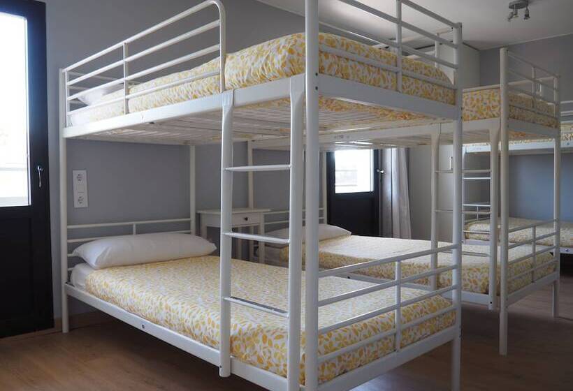 Camera Familiare Bagno Condiviso, Hostel Once Nudos