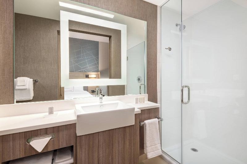 스위트 킹사이즈 침대, Springhill Suites By Marriott Tifton