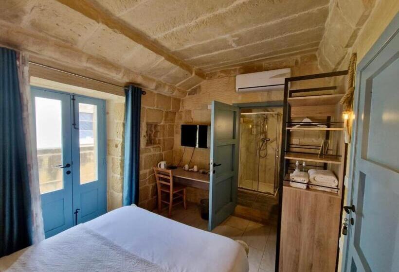 اتاق اکونومی, Ta Pinu Guesthouse