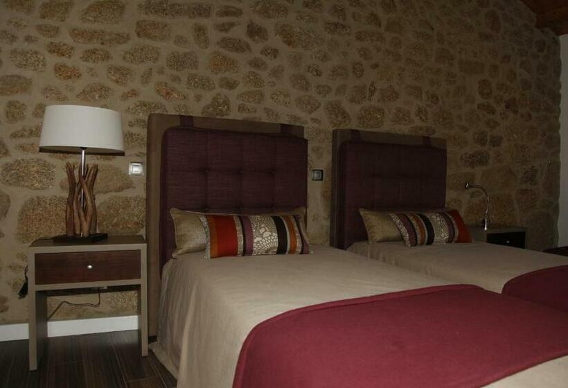 Номер Стандарт, Casas Do Regato