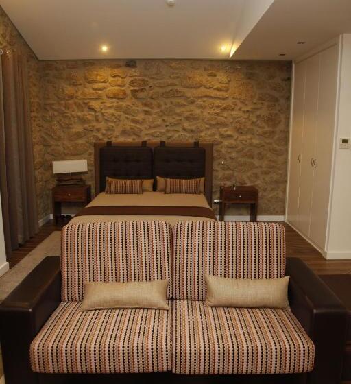 스위트, Casas Do Regato