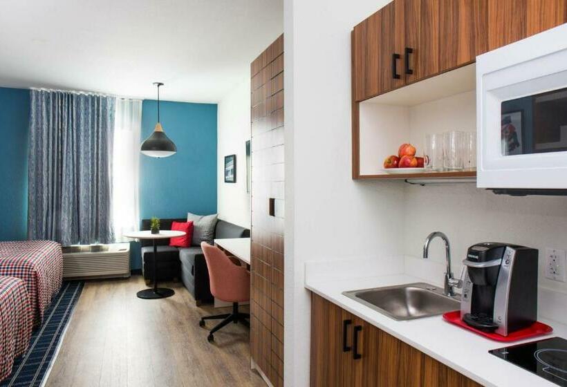 스탠다드 스튜디오, Uptown Suites Extended Stay Tampa Fl   Riverview