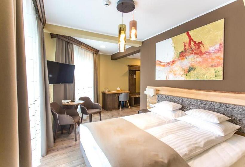 اتاق استاندارد با بالکن, Panorama Boutique