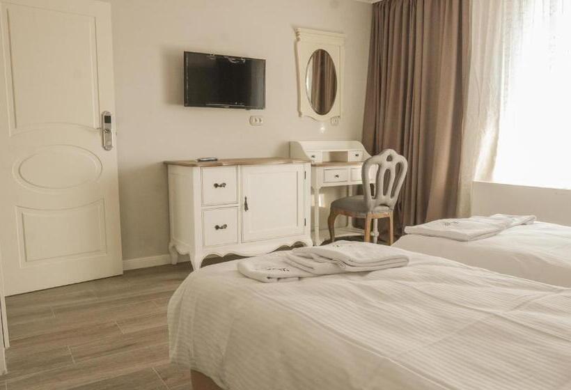 Номер Deluxe, Residence Bilyana