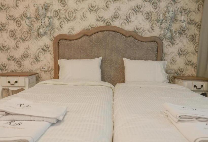 Номер Deluxe, Residence Bilyana