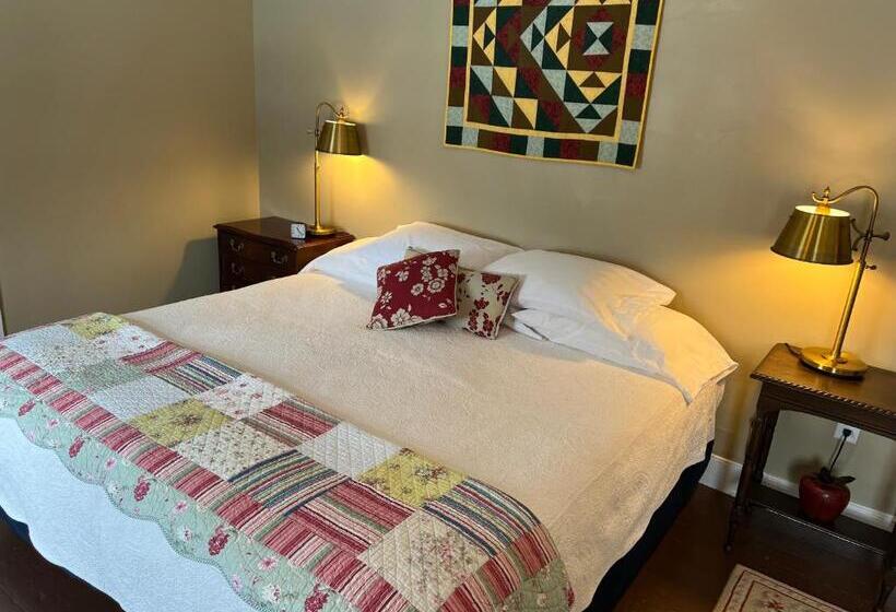 주니어 스위트, Shoreham Inn Bed & Breakfast