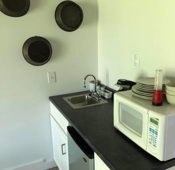 스위트, Shoreham Inn Bed & Breakfast