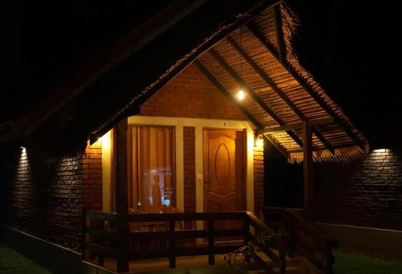ویلای لوکس 1 خوابه, Cocolagoon Eco Resort Nilaveli