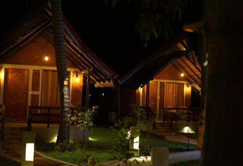 ویلای لوکس 1 خوابه, Cocolagoon Eco Resort Nilaveli