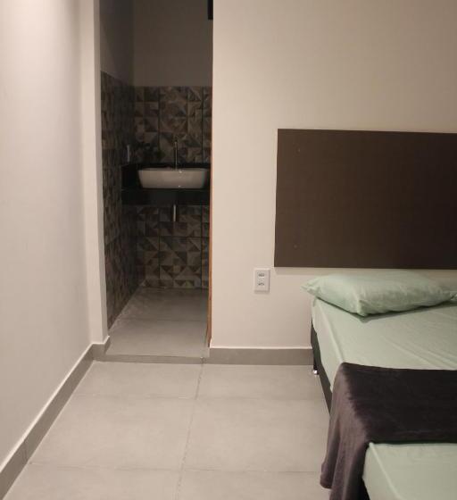 سوییت, Massambaba Hostel