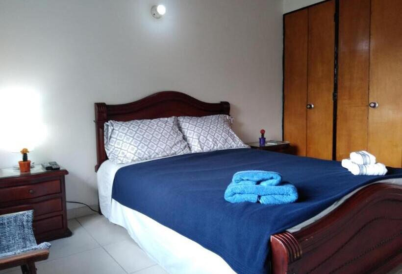 Habitación Deluxe, Hostal Norma101