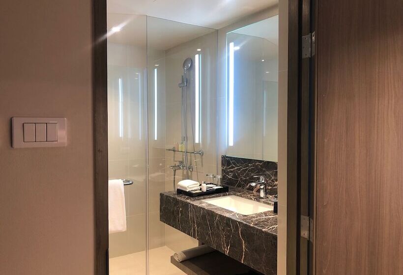 带1个卧室的高级公寓, Seda Residences Makati