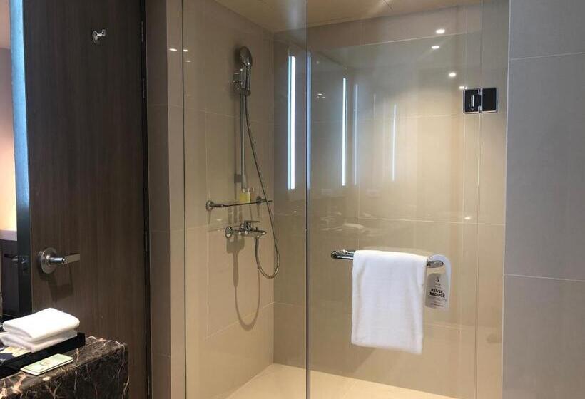 带1个卧室的豪华公寓, Seda Residences Makati