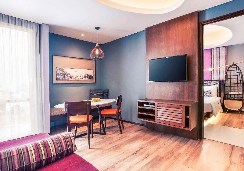 Студия Стандарт, Home2 Suites By Hilton Tampa Downtown Channel District