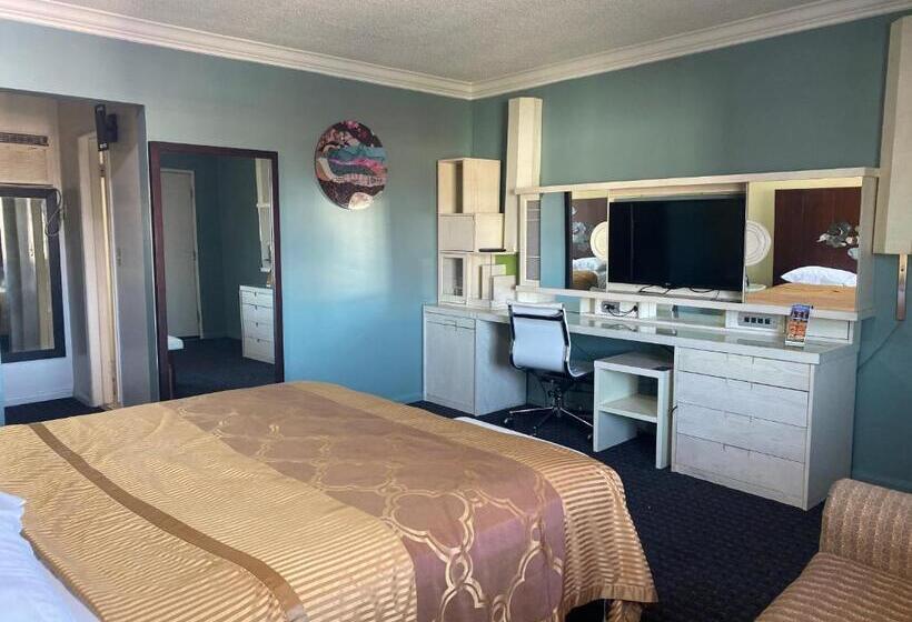 带大床的标准间, Villa Park Motel