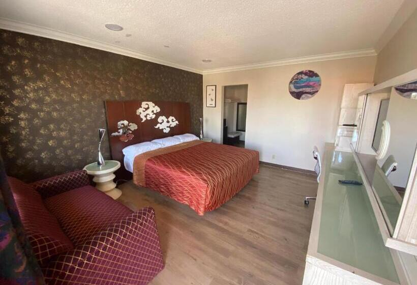 带大床的标准间, Villa Park Motel