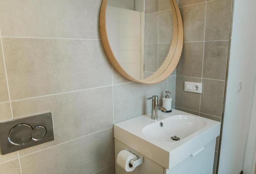 テラス付きスタンダードワンルーム, Apartamentos Zhr