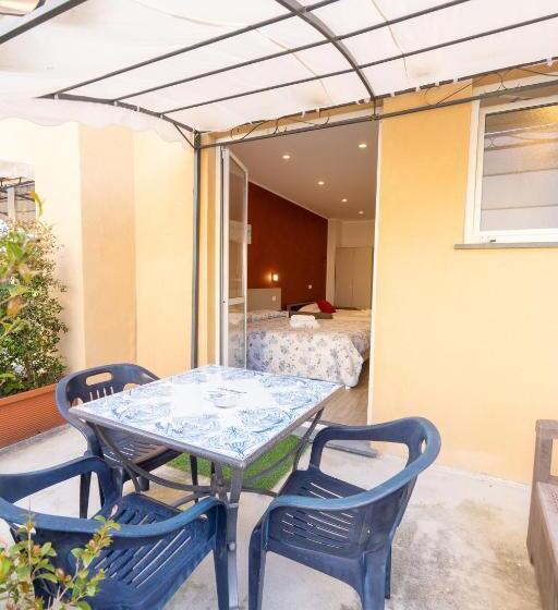 Апартаменты Superior 1 Спальня, Asterias Residence