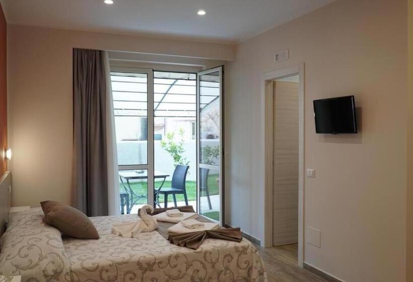Апартаменты Superior 1 Спальня, Asterias Residence