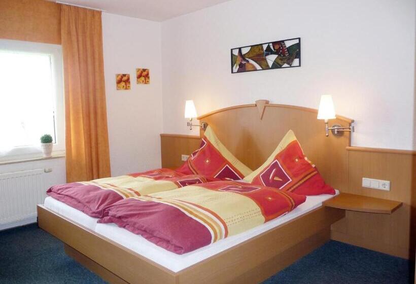 Standardzimmer, Gästehaus Ermen