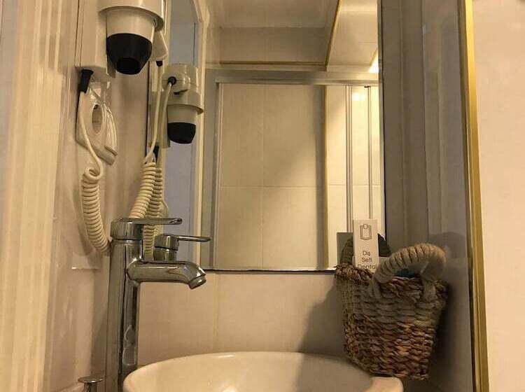 Quarto standard, Cunda