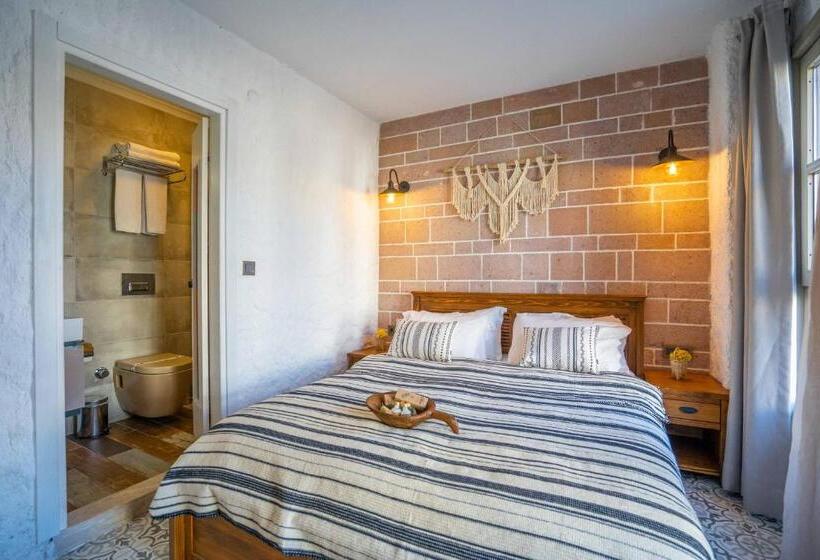 Quarto standard, Cunda