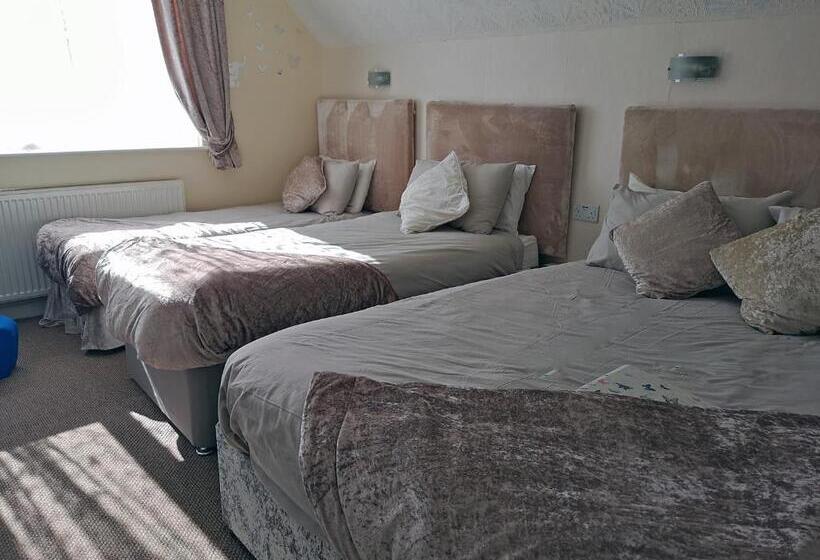 Family Room, The Rufford